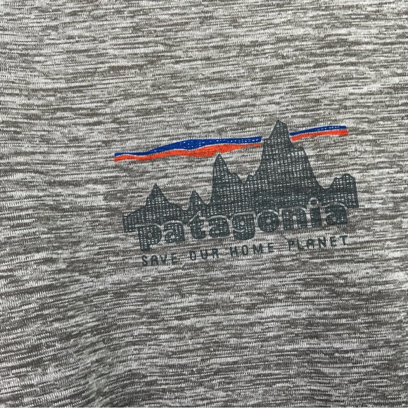 Patagonia Men’s Capilene Cool Daily Graphic Long Sleeve Shirt. Men’s Size Large. - Picture 4 of 8